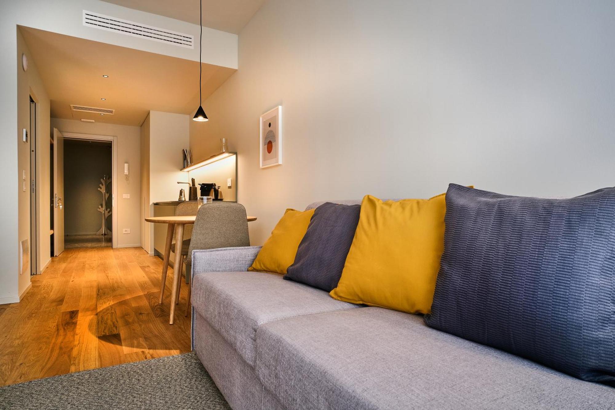 Suites Zenari เวโรนา ภายนอก รูปภาพ